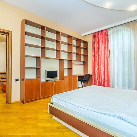 Vip Apartamen Nizami Street Leilighet Baku Eksteriør bilde