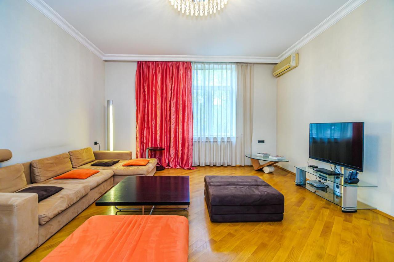 Vip Apartamen Nizami Street Leilighet Baku Eksteriør bilde