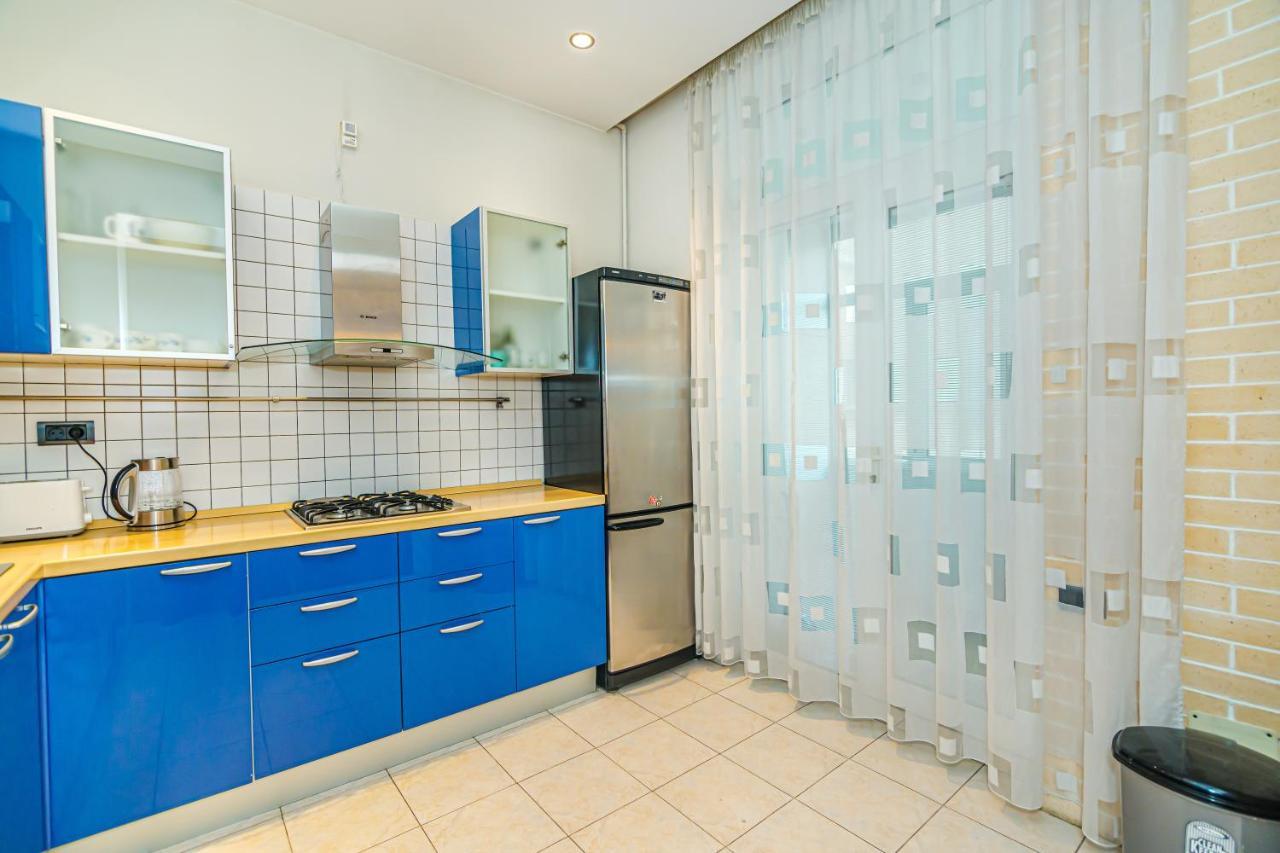 Vip Apartamen Nizami Street Leilighet Baku Eksteriør bilde